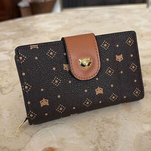 NEW! Foxer Amy Women PVC Material Fox Print Wallet